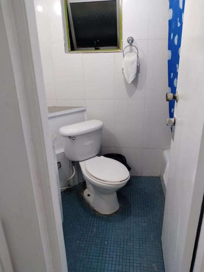 Deluxe Montego Bay Club Studio & Suites Экстерьер фото