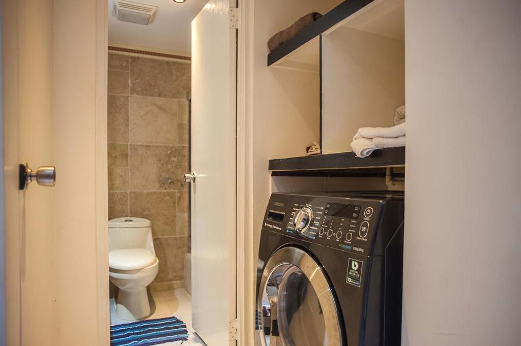 Deluxe Montego Bay Club Studio & Suites Экстерьер фото